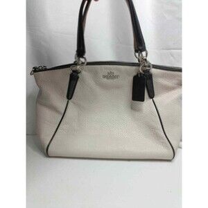 COACH Luxury Contrast Trim Pebbled Old Leather Small Kelsey Satchel